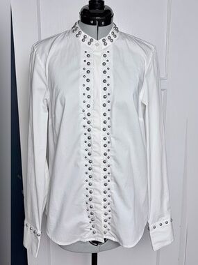 Belle Vere Stud-Trimmed Button-Up Collarless Shirt, white/silver, S, EUC